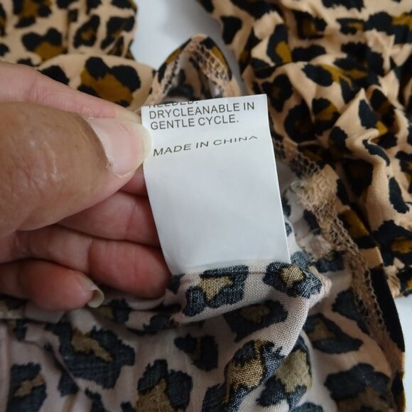 Shein Leopard Print Long Sleeve Blouse With Ruffle Trim Women Size L US 8 10 - Picture 8 of 11